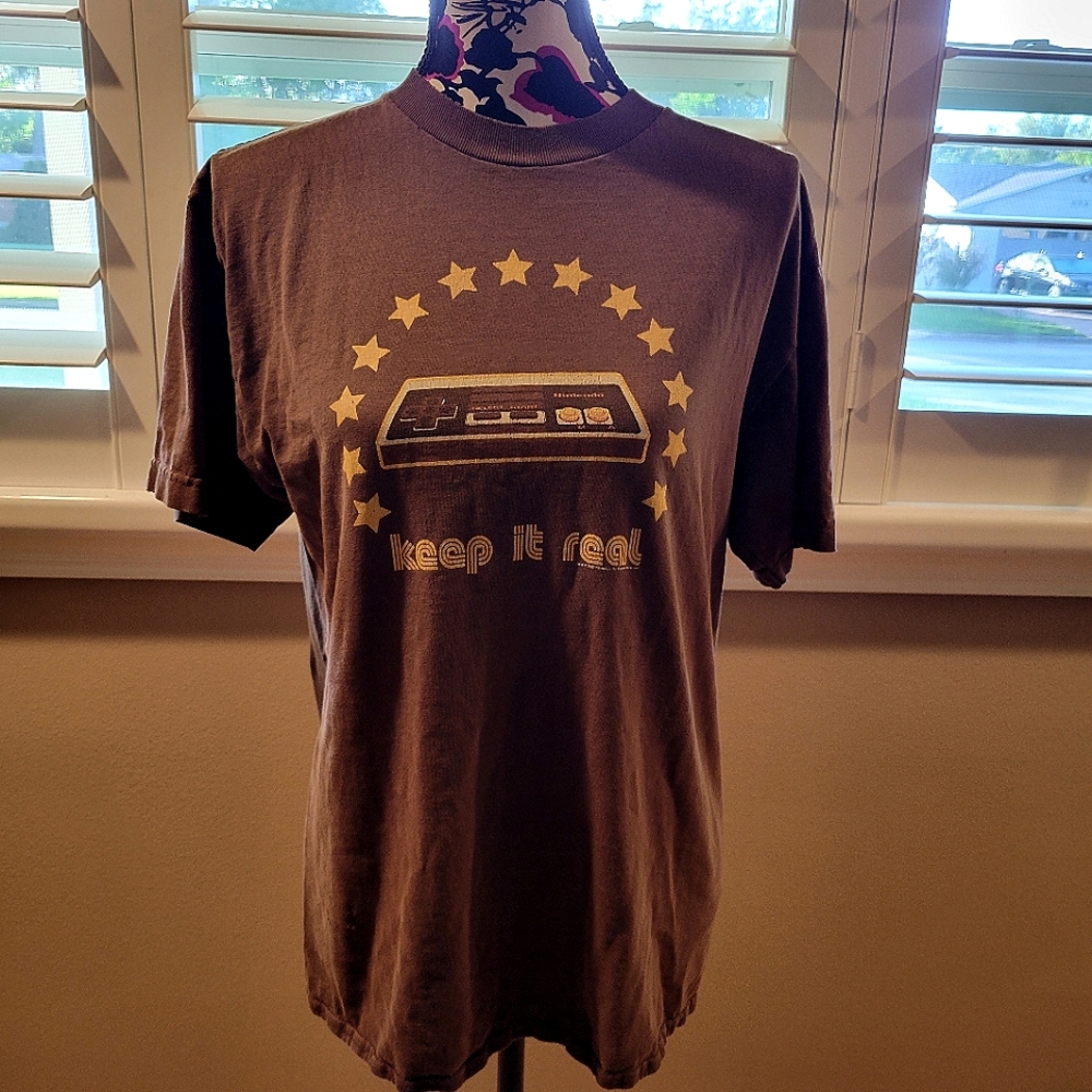 Y2K Vintage OG Nintendo Shirt "Keep It Real" M